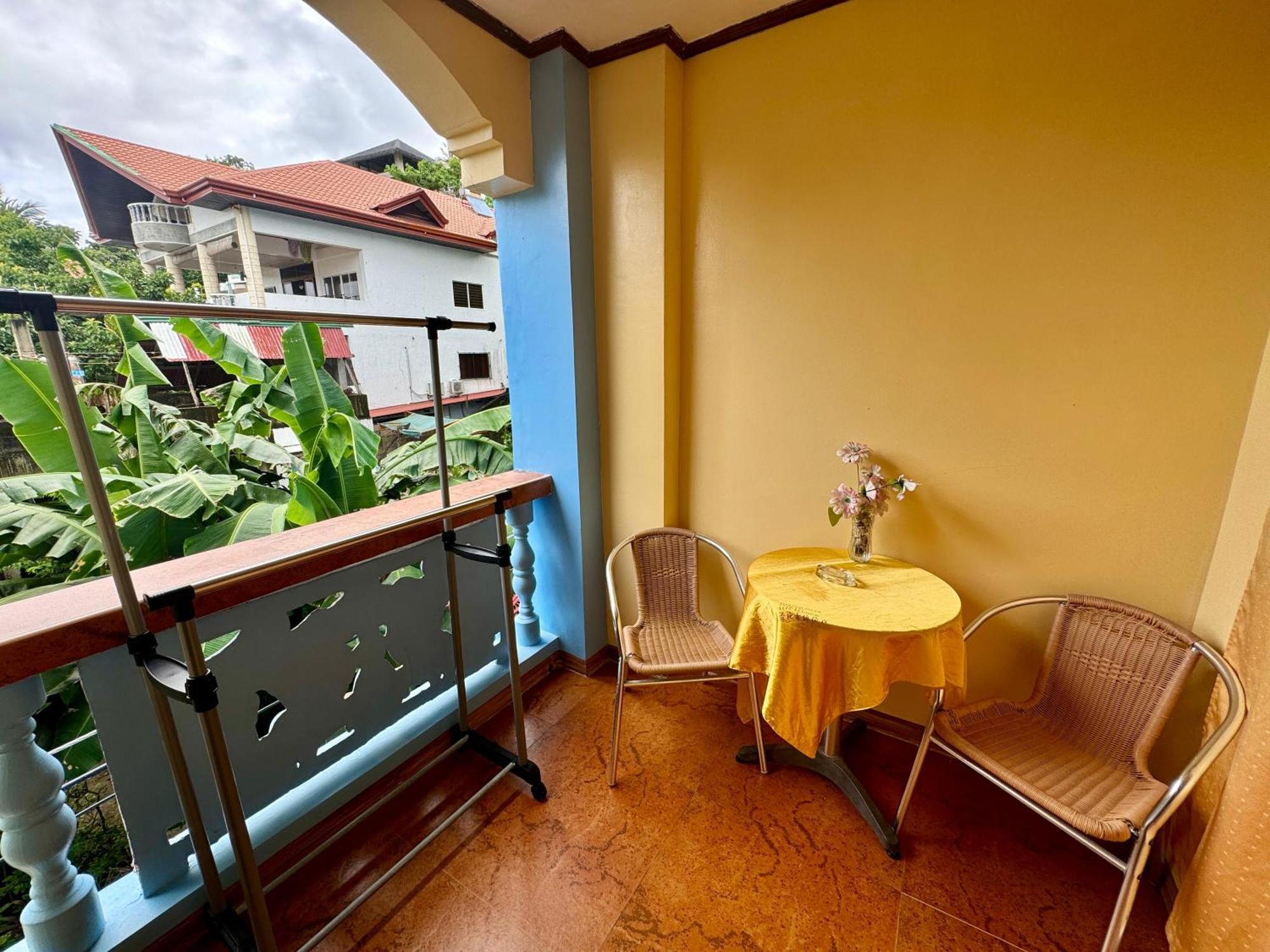 Ocean Breeze Inn Manoc-Manoc Номер фото