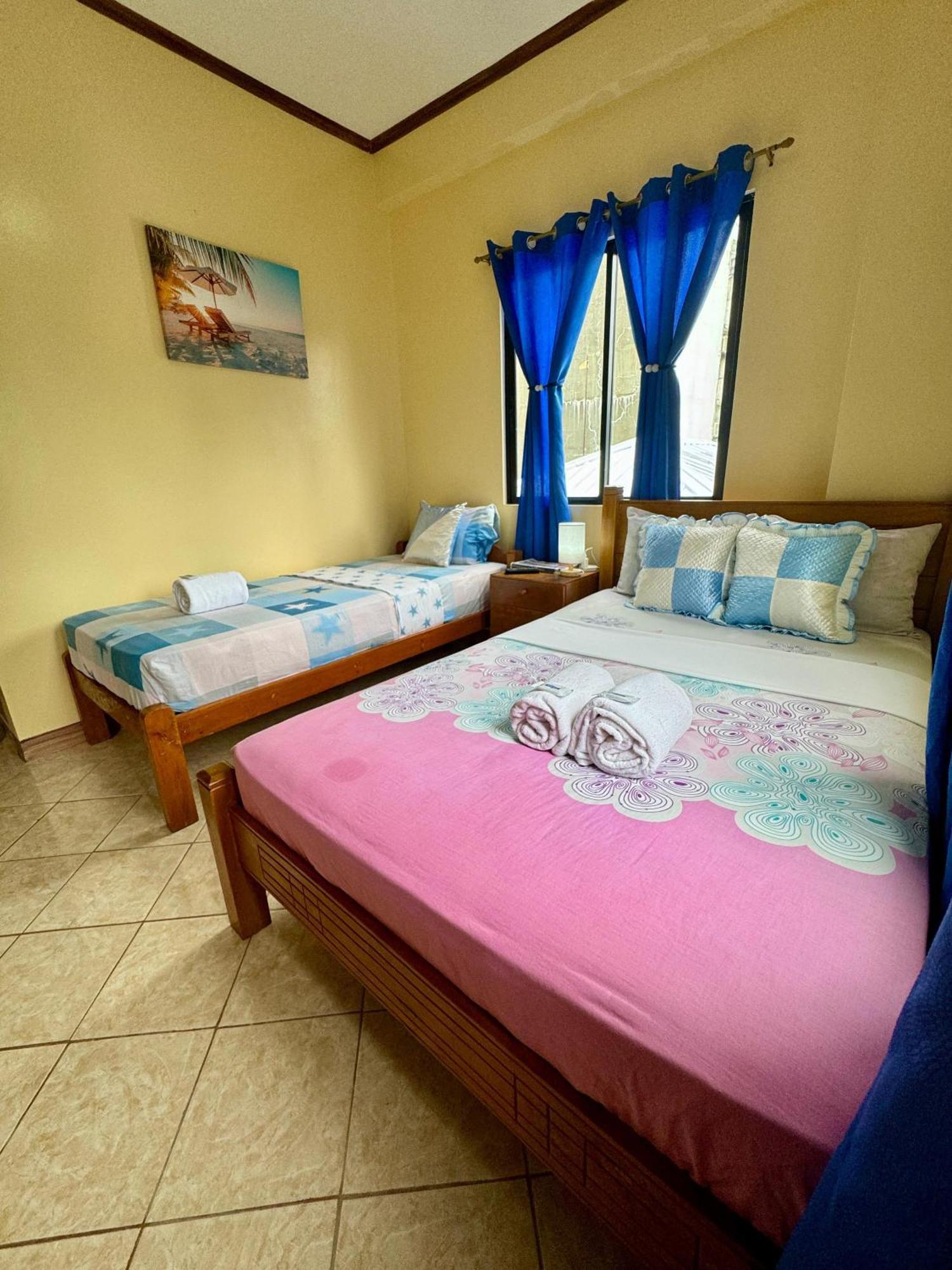 Ocean Breeze Inn Manoc-Manoc Номер фото