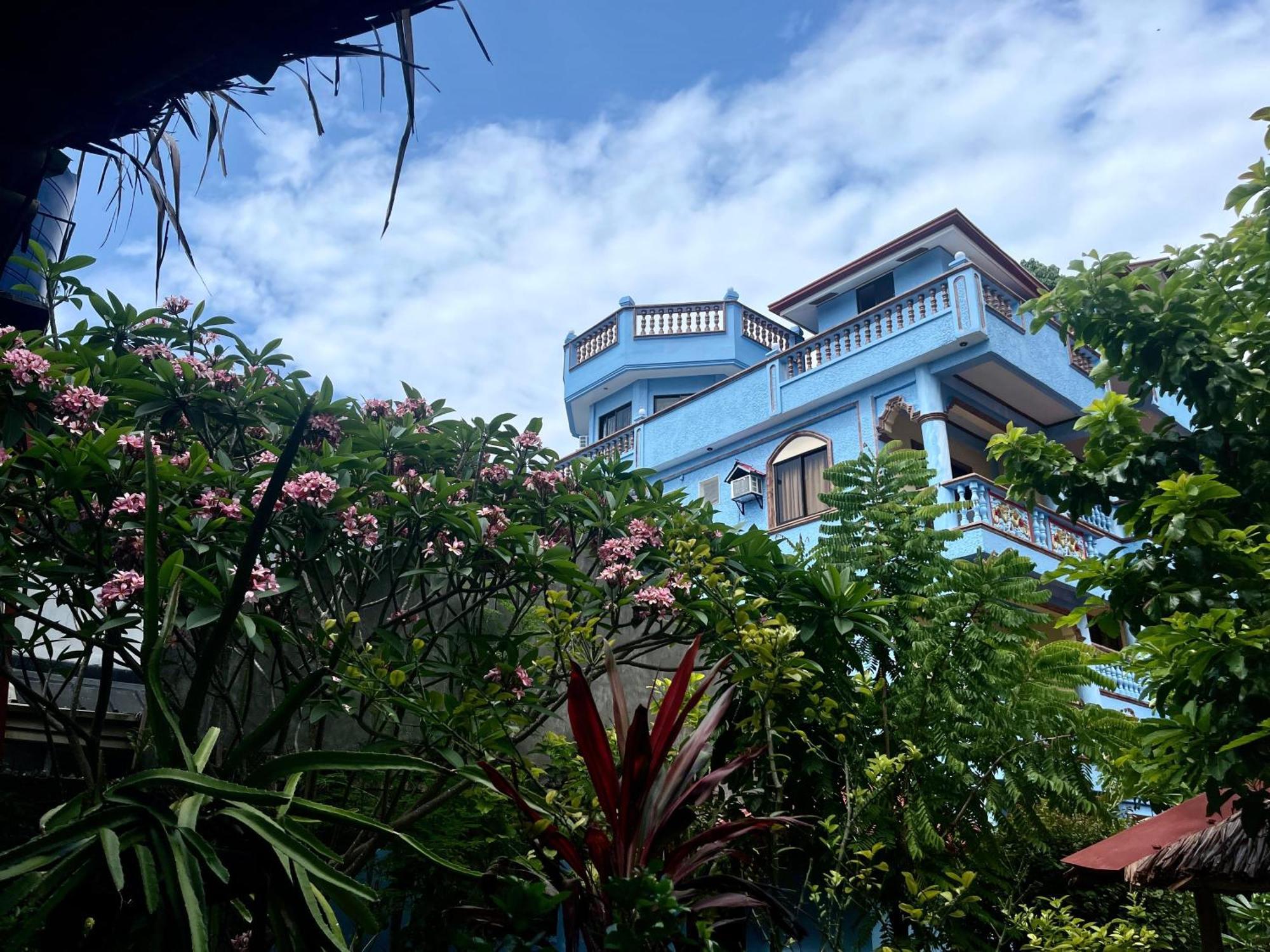 Ocean Breeze Inn Manoc-Manoc Экстерьер фото